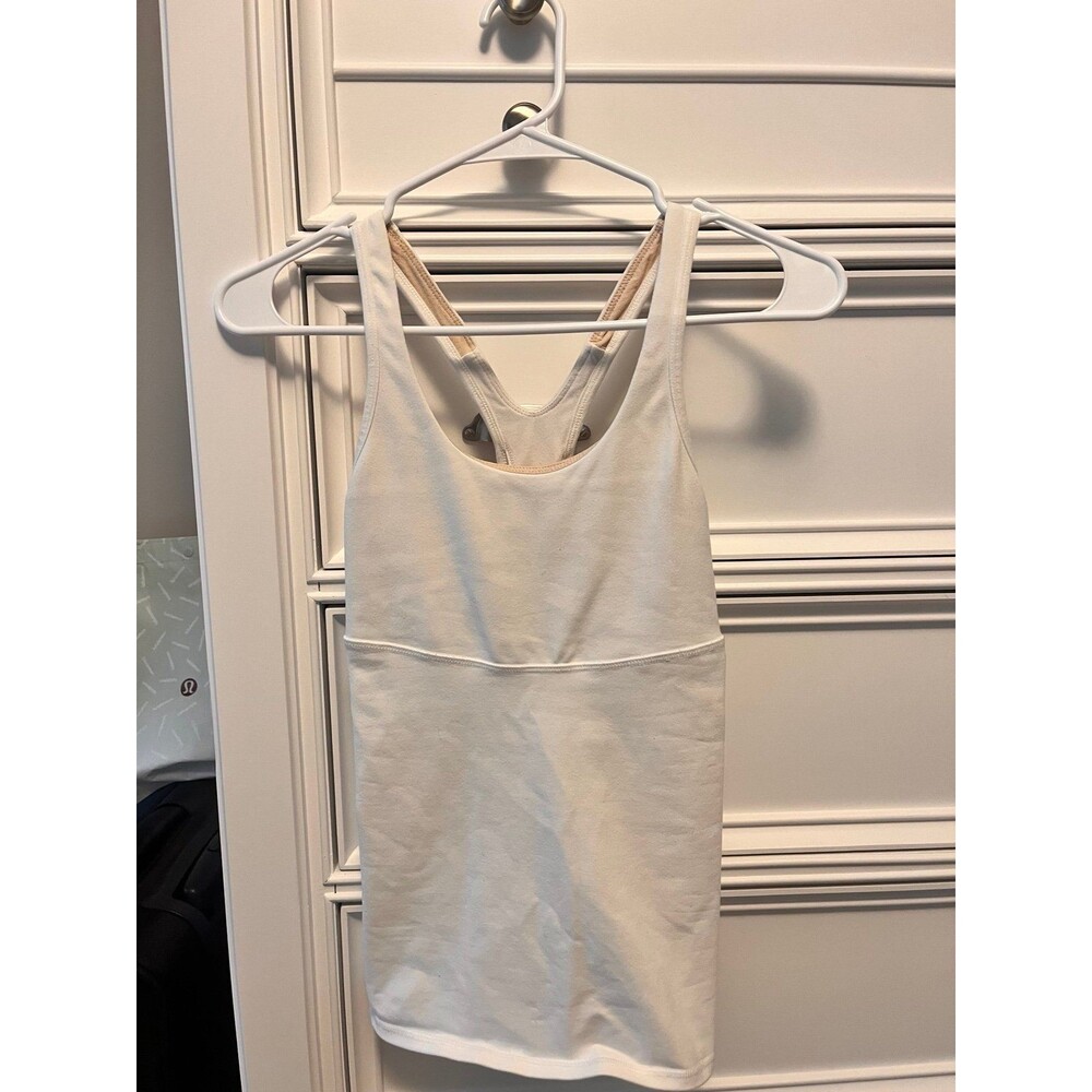 Lululemon tank top
